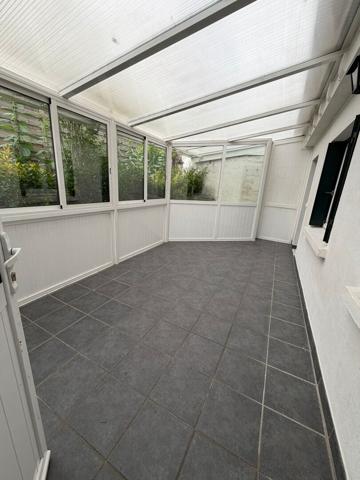 CHARMANTE MAISON IDÉALEMENT SITUÉE AU COEUR D'ENGHIEN LES BAINS - GARE - COMMERCES , Enghien les bains
