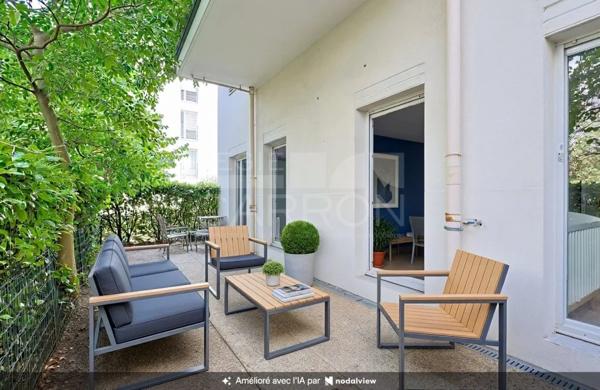 Appartement 3 pièces avec terrasse - 2 chambres A VENDRE - LYON 8EME ARRONDISSEMENT - 72 m 2 - 285 000 €