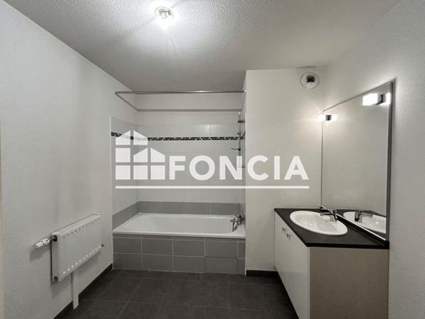 Location Appartement 3 pièces 65.3 m² - 1 BIS RUE GEORGES OHNET Toulouse 31200