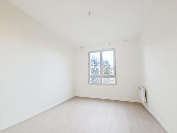 Appartement 3 pièces 61m², 60m² de terrasse et jardin