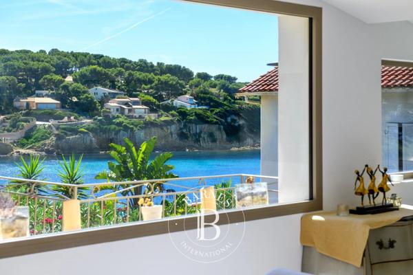 Sanary-sur-Mer, Villa 4 Chambres -  120 m² à vendre
