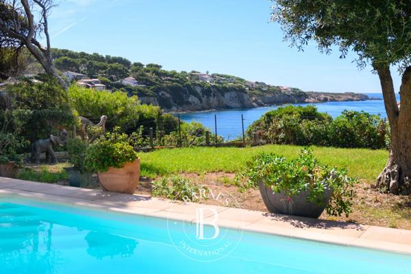 Sanary-sur-Mer, Villa 4 Chambres -  120 m² à vendre