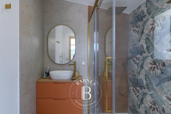 Sanary-sur-Mer, Villa 4 Chambres -  120 m² à vendre