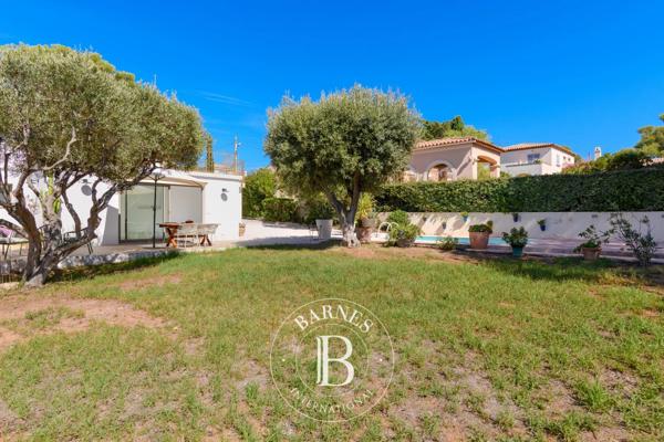Sanary-sur-Mer, Villa 4 Chambres -  120 m² à vendre