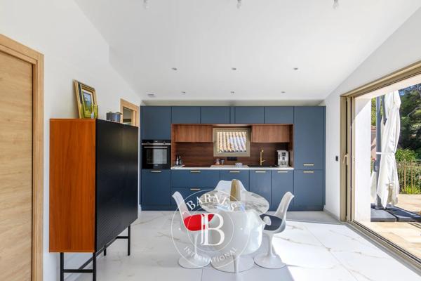 Sanary-sur-Mer, Villa 4 Chambres -  120 m² à vendre