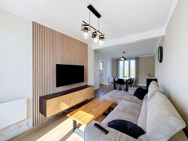 A LOUER Appartement T3 meublé - Petit Paris - 63.73 m2