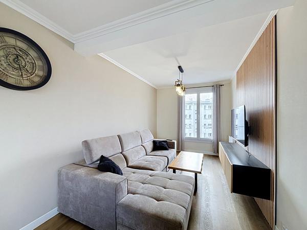 A LOUER Appartement T3 meublé - Petit Paris - 63.73 m2
