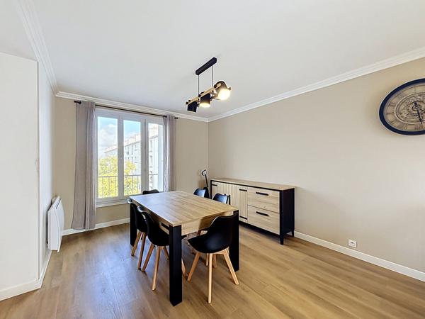 A LOUER Appartement T3 meublé - Petit Paris - 63.73 m2
