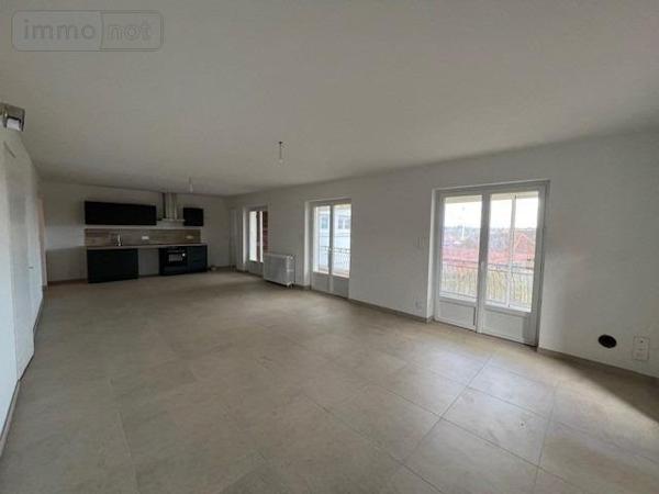 Maison à louer à Louhans en Saône-et-Loire (71500), ref : GERANCE T4 - 22