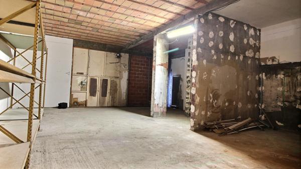 LOCAL COMMERCIAL -MERMOZ 31100 AVEC PKGS