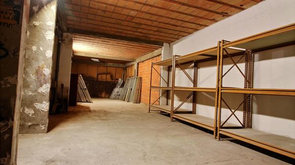 LOCAL COMMERCIAL -MERMOZ 31100 AVEC PKGS