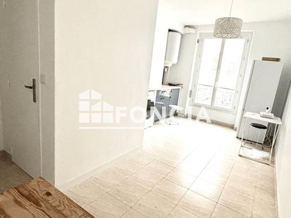 À vendre Appartement 3 pièces 45.7 m² - Paris 75018
