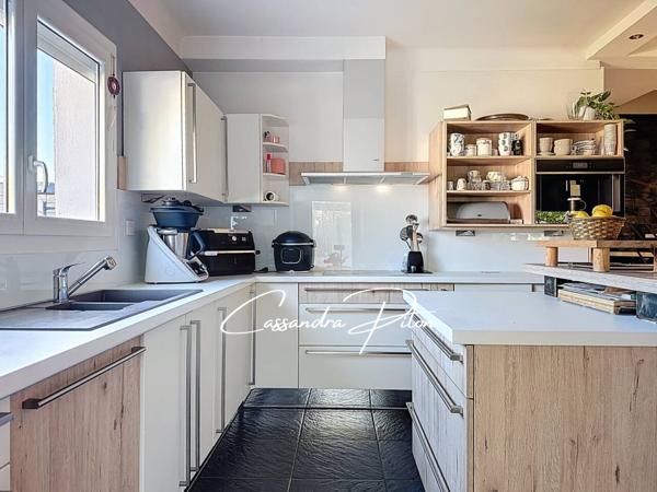 Maison à vendre 6 pièces de 140 m²