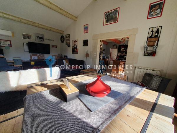 Villa
                                                                                                                                                                                                                                                                                                                        4 pièce(s)                                                                                                                                                                                                          3 chambre(s)                                                                                                                                                                                                          188  m²