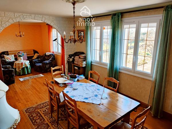 Maison
                                                                                                                                                                                                                                                                                                                        6 pièce(s)                                                                                                                                                                                                          4 chambre(s)                                                                                                                                                                                                          135  m²