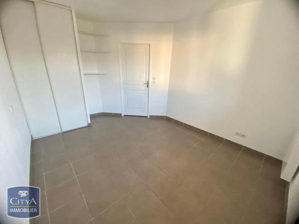 Appartement à louer 3 pièces 54.76m² La Seyne-sur-Mer (83500)