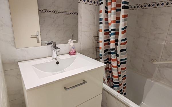 Appartement à louer    1 pièce •  Le Cap d'Agde - Agde