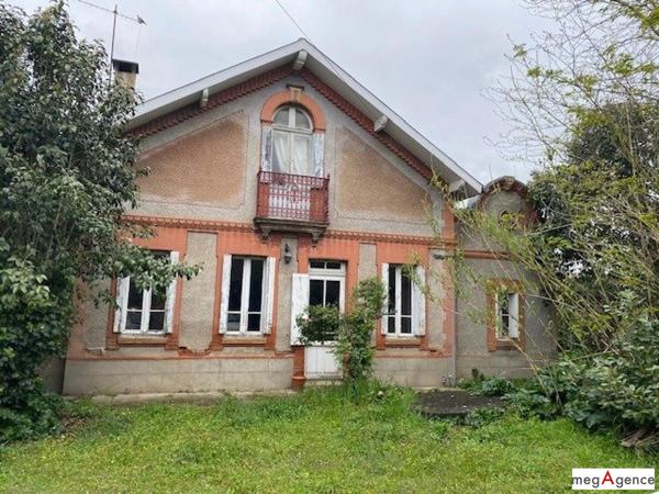 Maison à Toulouse, 31200 - 5 pièces 190m²