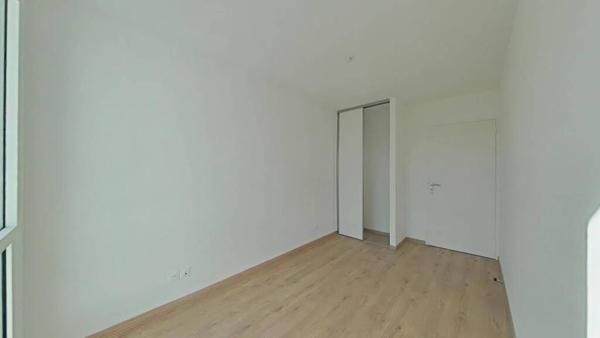 F3 NEUF SECTEUR CHATEAUCREUX