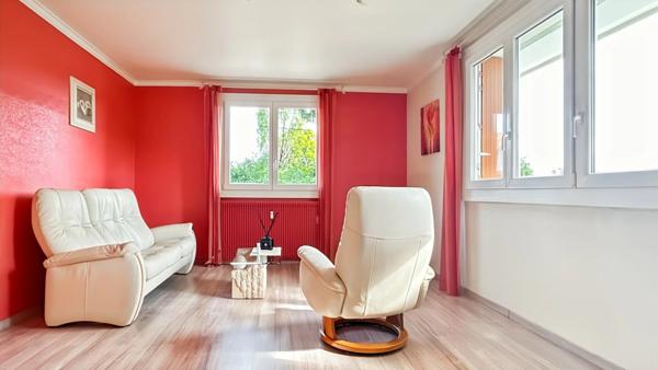 Coup de cœur de l'agence. Appartement soigné à deux pas de la gare et du centre ville de Besançon.