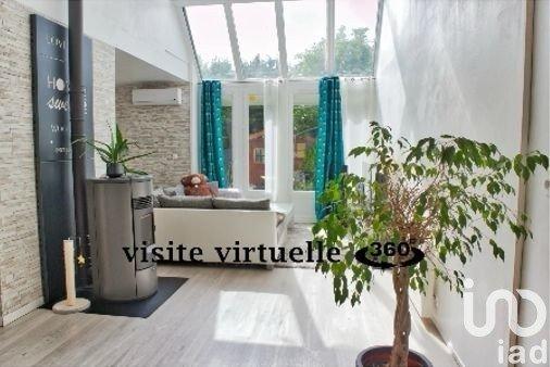 Maison traditionnelle 5 pièces de 96 m² à Étampes (91150)