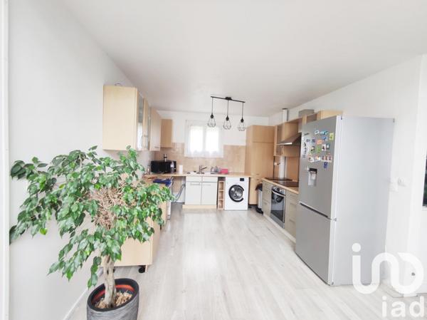 Maison traditionnelle 5 pièces de 96 m² à Étampes (91150)