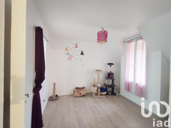 Maison traditionnelle 5 pièces de 96 m² à Étampes (91150)