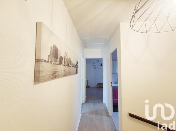 Maison traditionnelle 5 pièces de 96 m² à Étampes (91150)