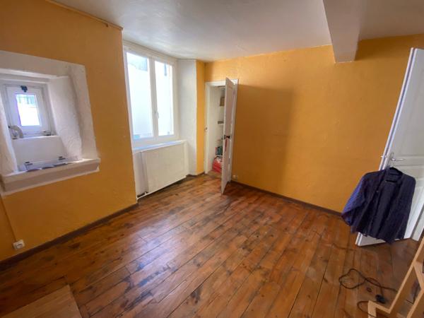 Charmante maison de village - plein centre CREST