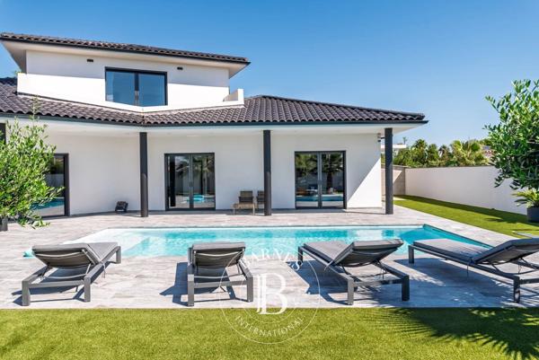 La Motte, Villa 4 Chambres -  220 m² à vendre