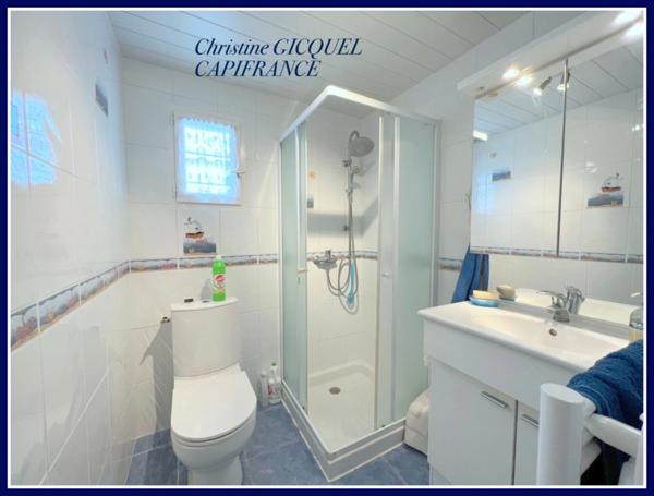 SAINT-NAZAIRE QUARTIER RESIDENTIEL FAMILIAL TOUT A PIED, à vendre MAISON 4 CHAMBRES, JARDIN CLOS, DEPENDANCES.