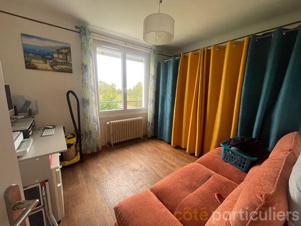 Vente Maison86 m² - 5 Pièces - CHEZAL BENOIT (18160)