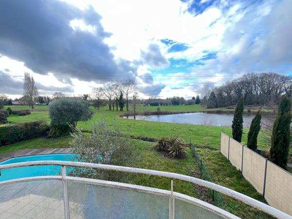 BRUZ GOLF CICE BLOSSAC - Spacieuse maison environ 220 m² - Aucun vis à vis vue golf - 5 chambres - Exposition sud ouest