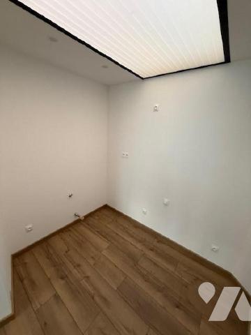 HESDIN, Maison d'habitation - Habitation de centre ville entièrement rénovée se composant d'un ...