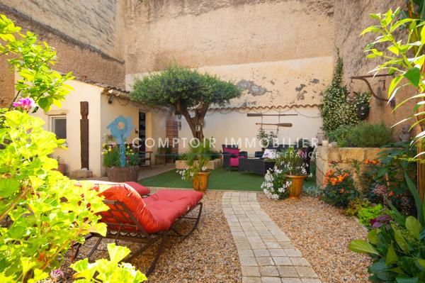 Maison de village
                                                                                                                                                                                                                                                                                                                        7 pièce(s)                                                                                                                                                                                                          4 chambre(s)                                                                                                                                                                                                          187  m²