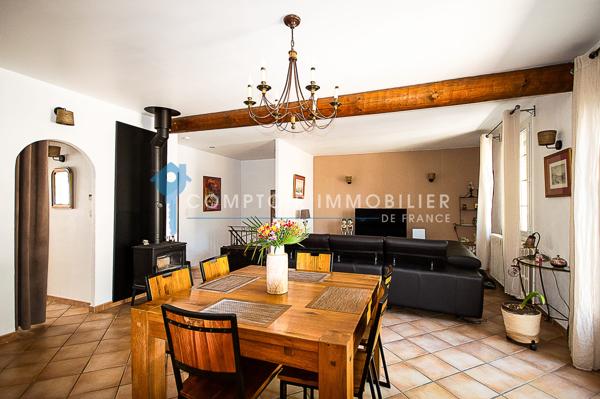 Maison de village
                                                                                                                                                                                                                                                                                                                        7 pièce(s)                                                                                                                                                                                                          4 chambre(s)                                                                                                                                                                                                          187  m²