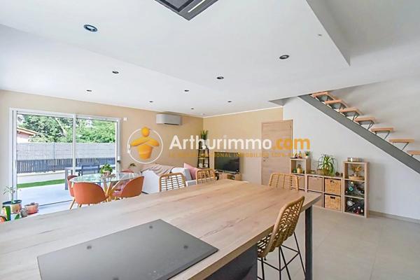Vente Maison 4 pièces 90 m2 à Bourgoin-Jallieu