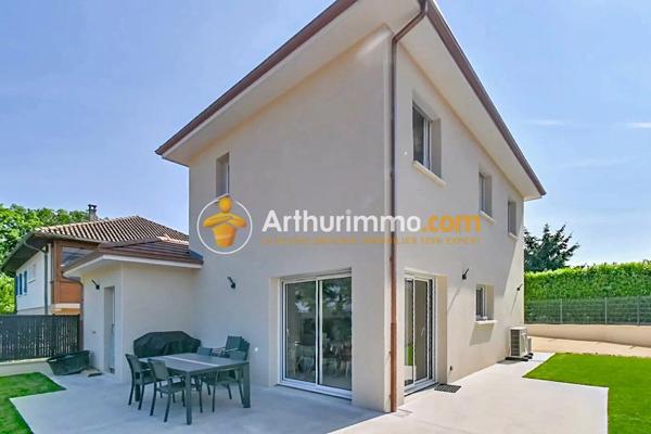 Vente Maison 4 pièces 90 m2 à Bourgoin-Jallieu