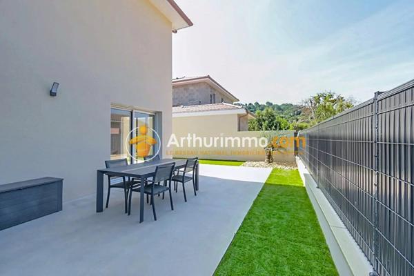 Vente Maison 4 pièces 90 m2 à Bourgoin-Jallieu