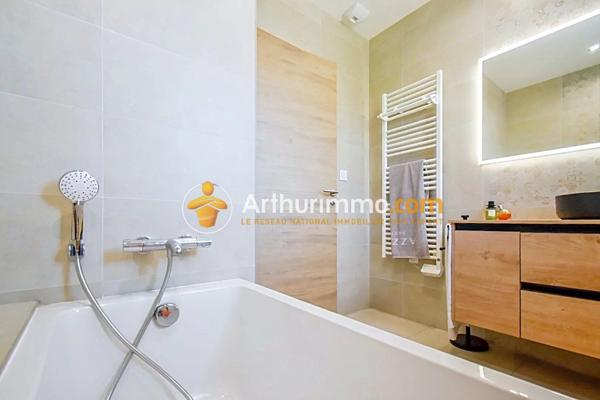 Vente Maison 4 pièces 90 m2 à Bourgoin-Jallieu