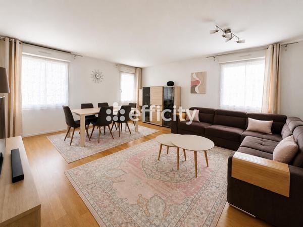 Appartement
         3 pièces
        - 82 m² Exclusivité 320 000 € *