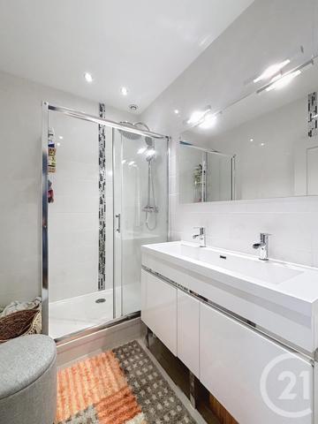 Appartement F4 à vendre  4 pièces - 85,53 m2 LE PUY EN VELAY - 43