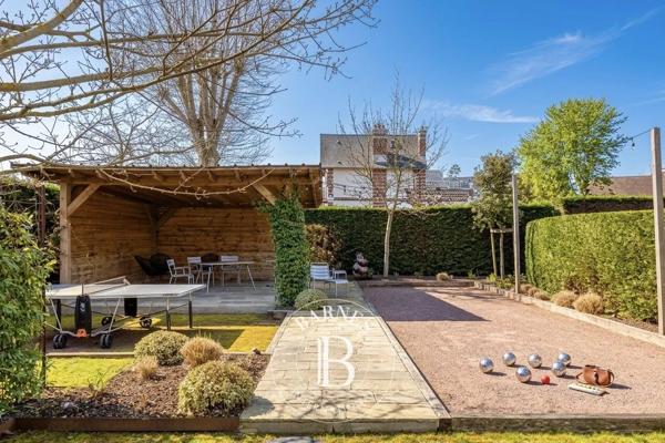 Tourgéville, Villa  265 m² à vendre