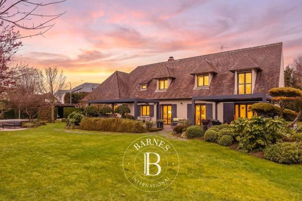 Tourgéville, Villa  265 m² à vendre