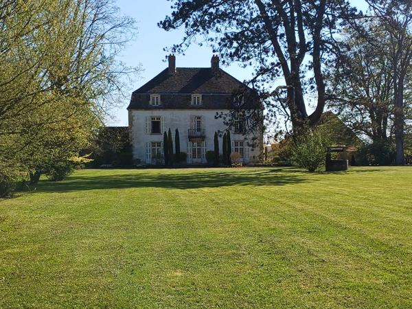Chalon-sur-Saône, Propriété 7 Chambres -  660 m² à vendre