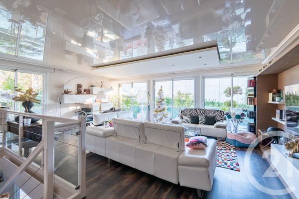 Appartement à vendre  7 pièces - 180,68 m 2   LAVAL  - 53