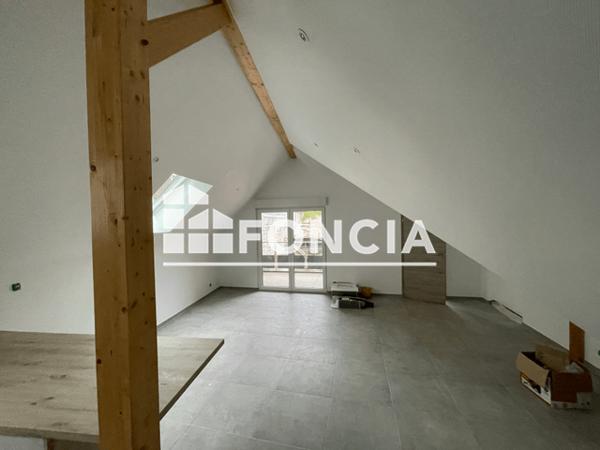 Location Appartement 3 pièces 61.4 m² - 21 RUE DE DOSSENHEIM Hattmatt 67330