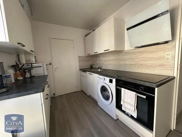 Appartement à louer 2 pièces 50.6m² Alençon (61000)