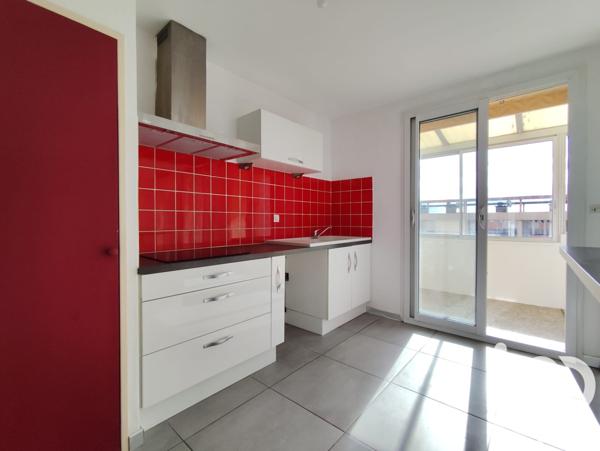 Appartement à vendre 4 pièces 78 m² Chenôve