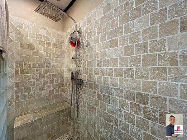 Villa  5 pièce(s) 130 m2